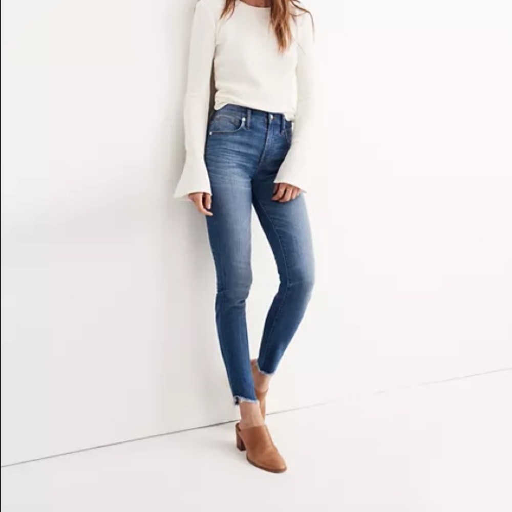 Madewell 10” Skinny Jean Cutout Tulip Hem